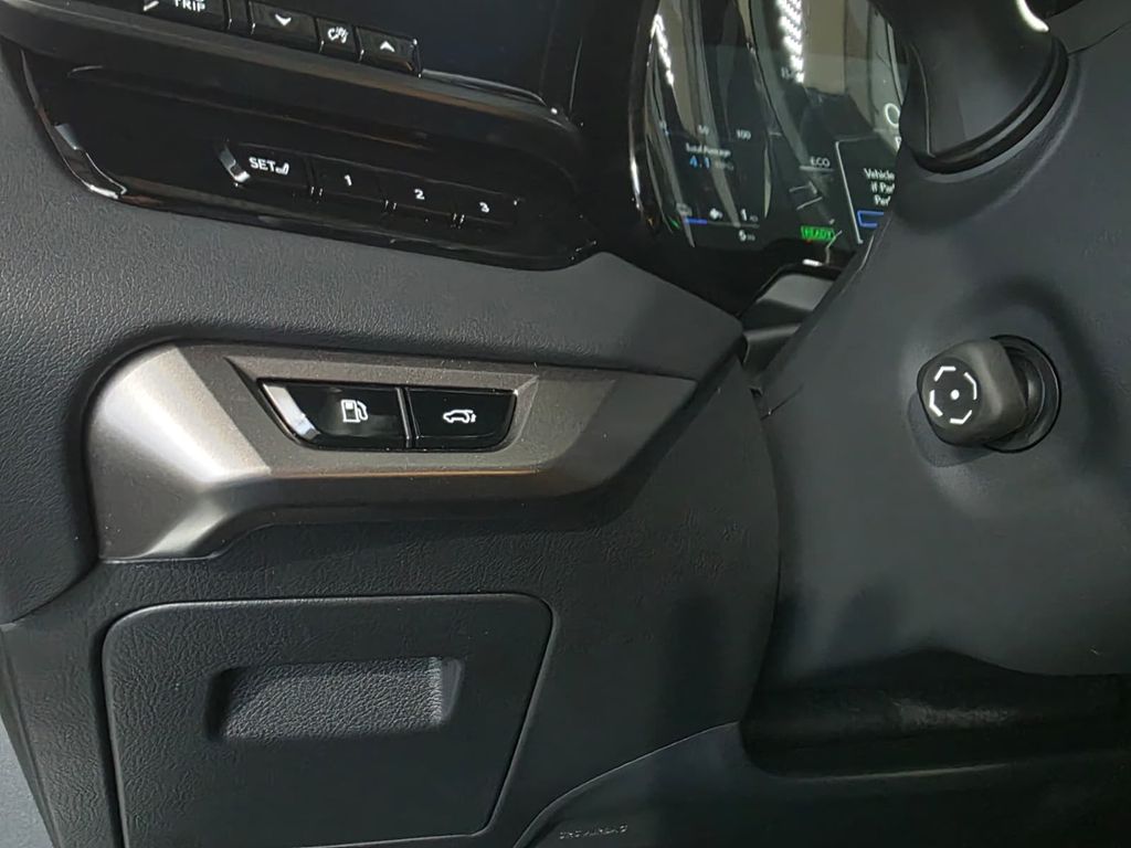 Thumbnail: 2026 Lexus RX - 14