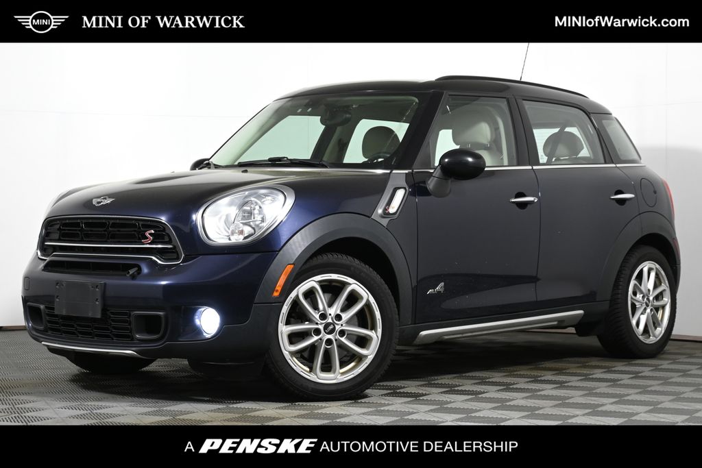 2015 MINI Cooper Countryman Base -
                Warwick, RI