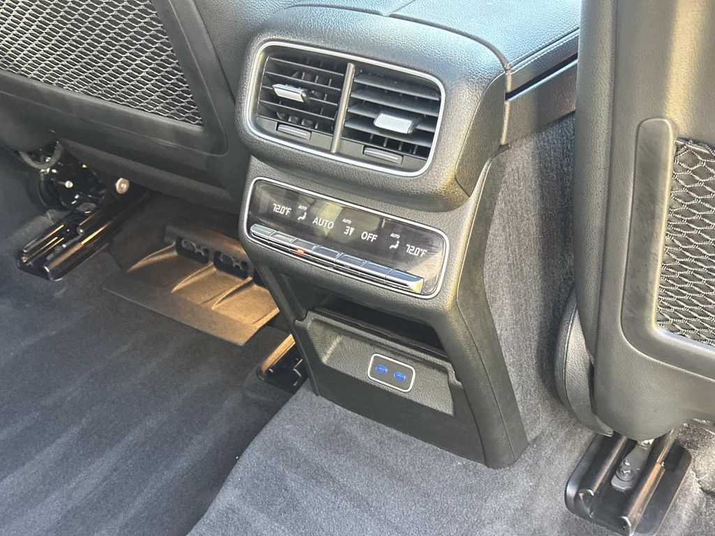 Thumbnail: 2024 Mercedes-Benz GLS - 28