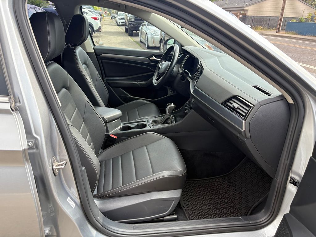 2022 Volkswagen Jetta 1.5T SE