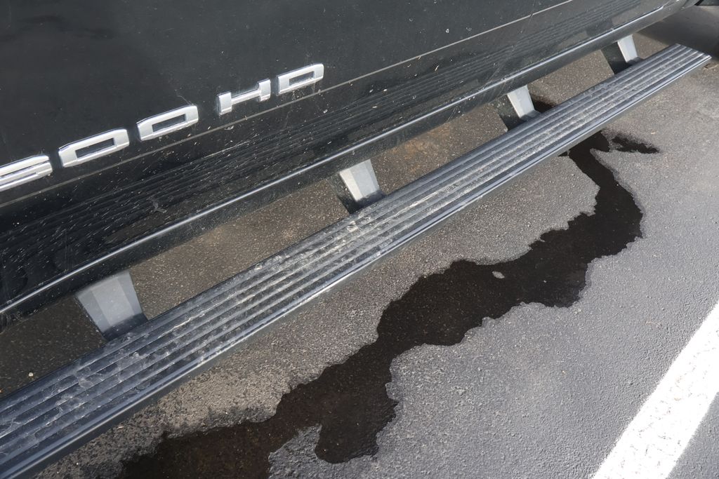 Thumbnail: 2021 GMC Sierra 3500 - 10