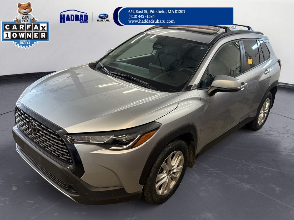 View vehicle photo 2