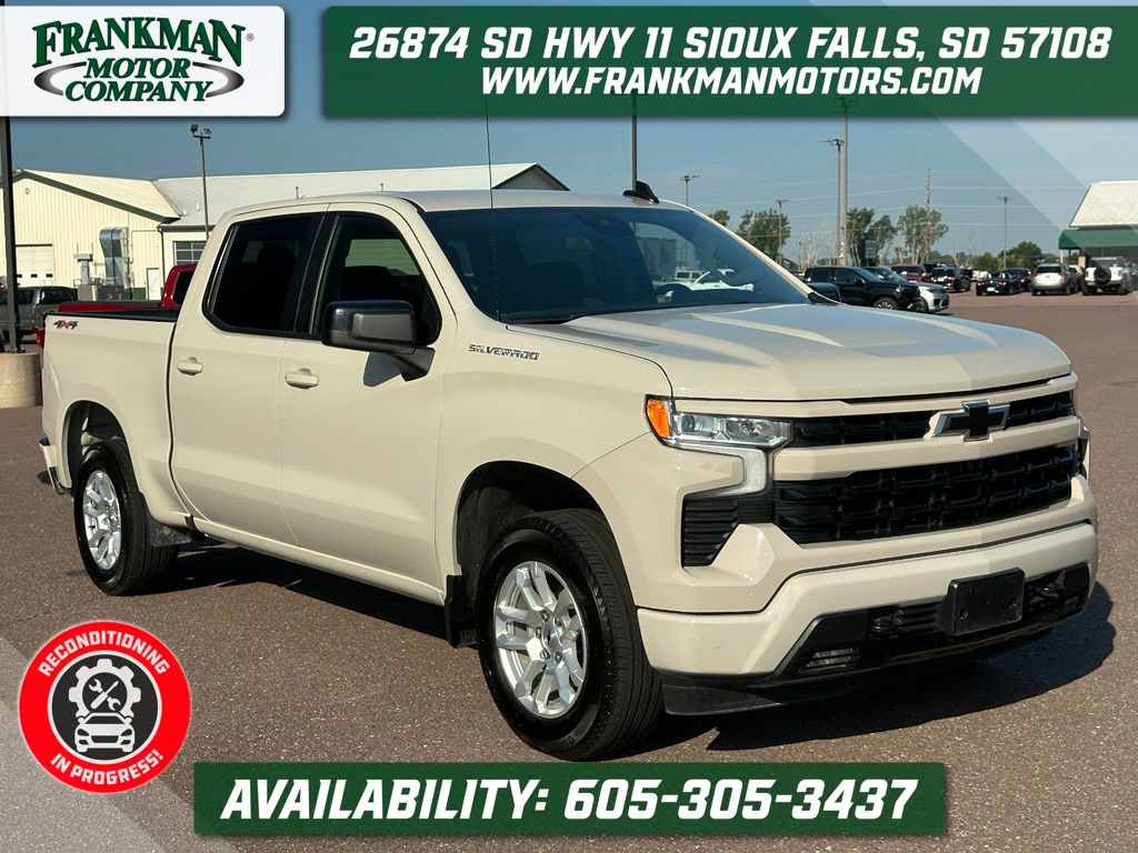 2026 Chevrolet Silverado 1500 RST Crew Cab 4WD