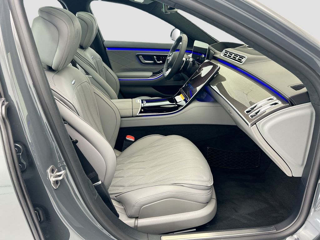 Thumbnail: 2026 Mercedes-Benz S-Class - 19