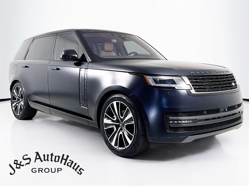 2023 Land Rover Range Rover P400 SE LWB AWD