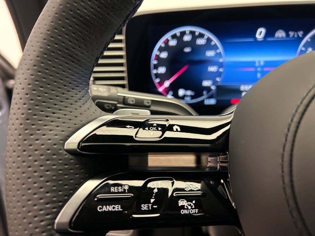 Thumbnail: 2026 Mercedes-Benz GLS - 14