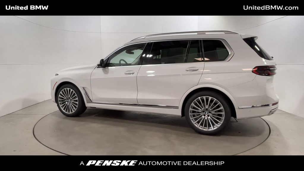 2025 BMW X7 xDrive40i 6