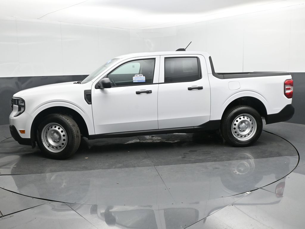 2025 Ford Maverick XL photo 2