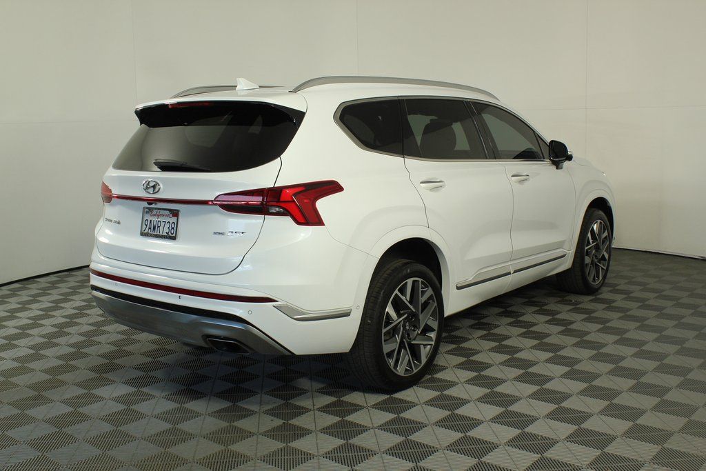 Thumbnail: 2022 Hyundai Santa Fe - 4