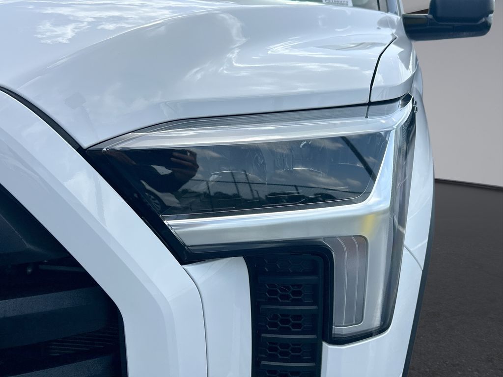 Thumbnail: 2023 Toyota Tundra - 30