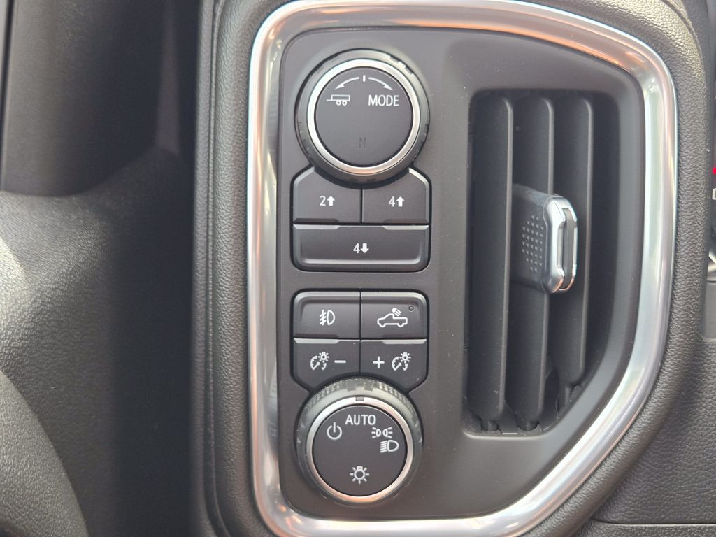 2022 Chevrolet Silverado 2500HD LT Green at DeMontrond Auto Country