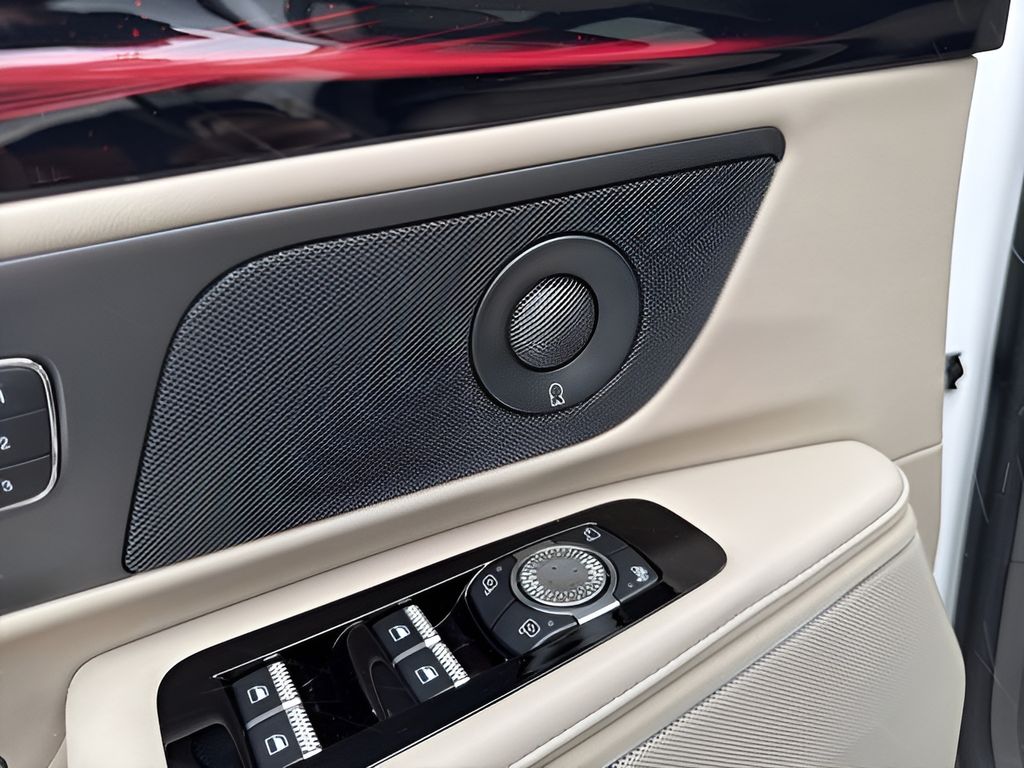 2025 Lincoln Nautilus