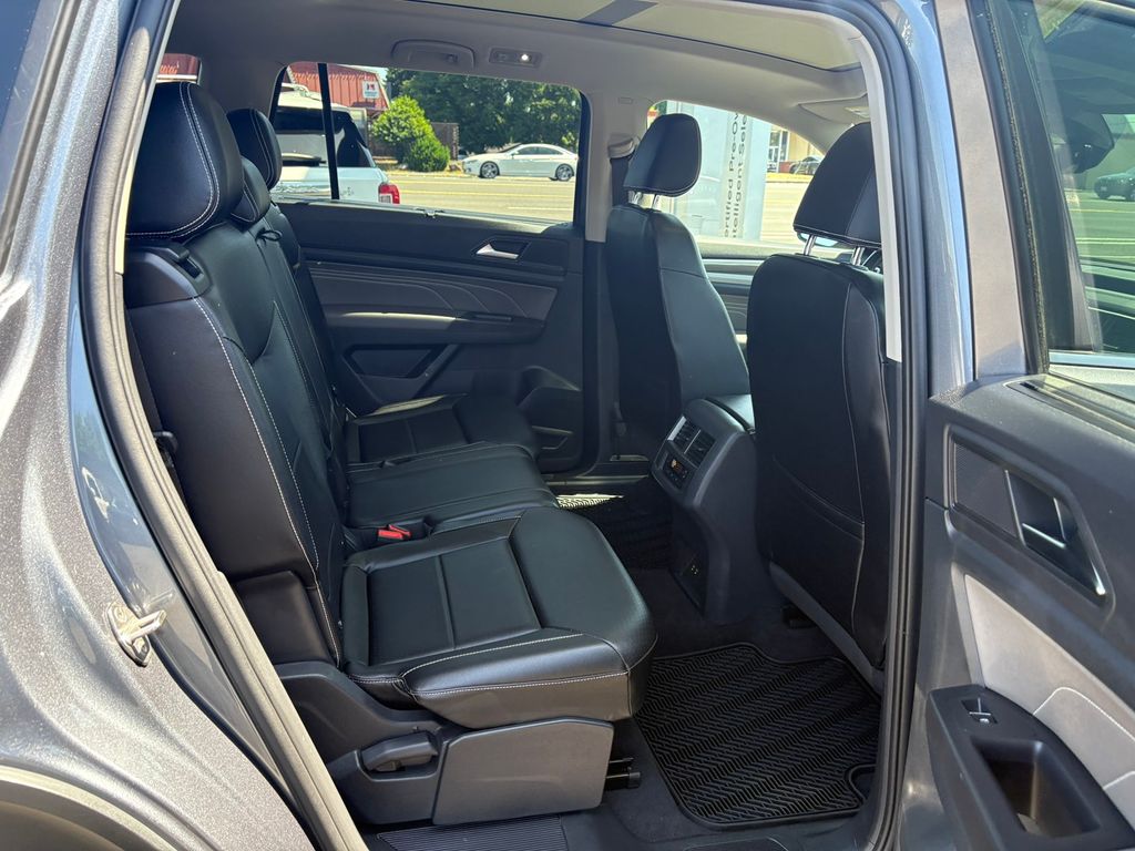 2022 Volkswagen Atlas 2.0T SEL