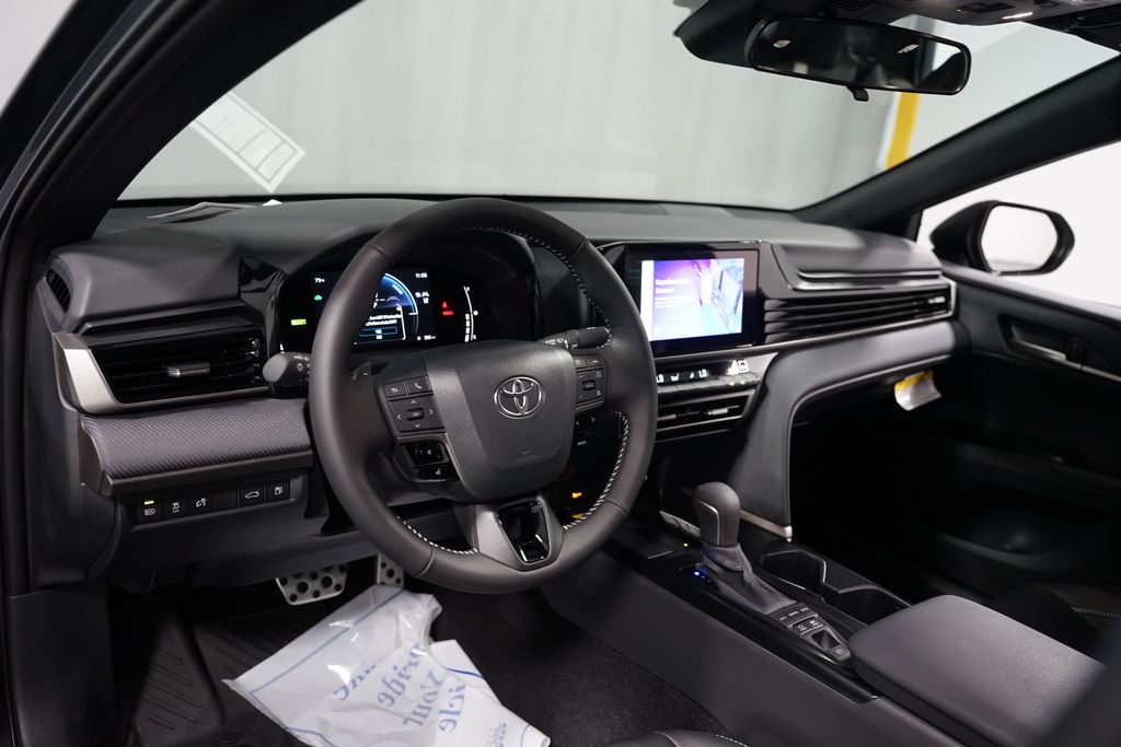 Thumbnail: 2026 Toyota Camry - 11
