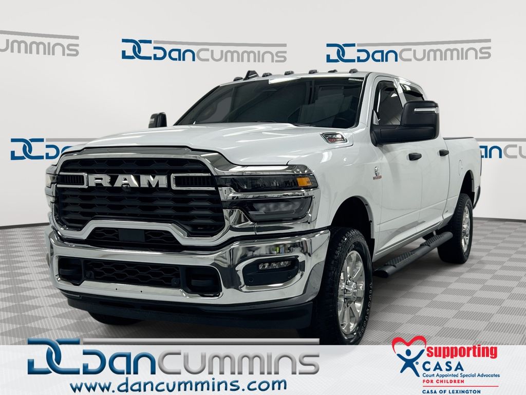2025 RAM 2500 Blanco (Bright White Clearcoat) Camioneta Todo terreno 8 velocidades Automática