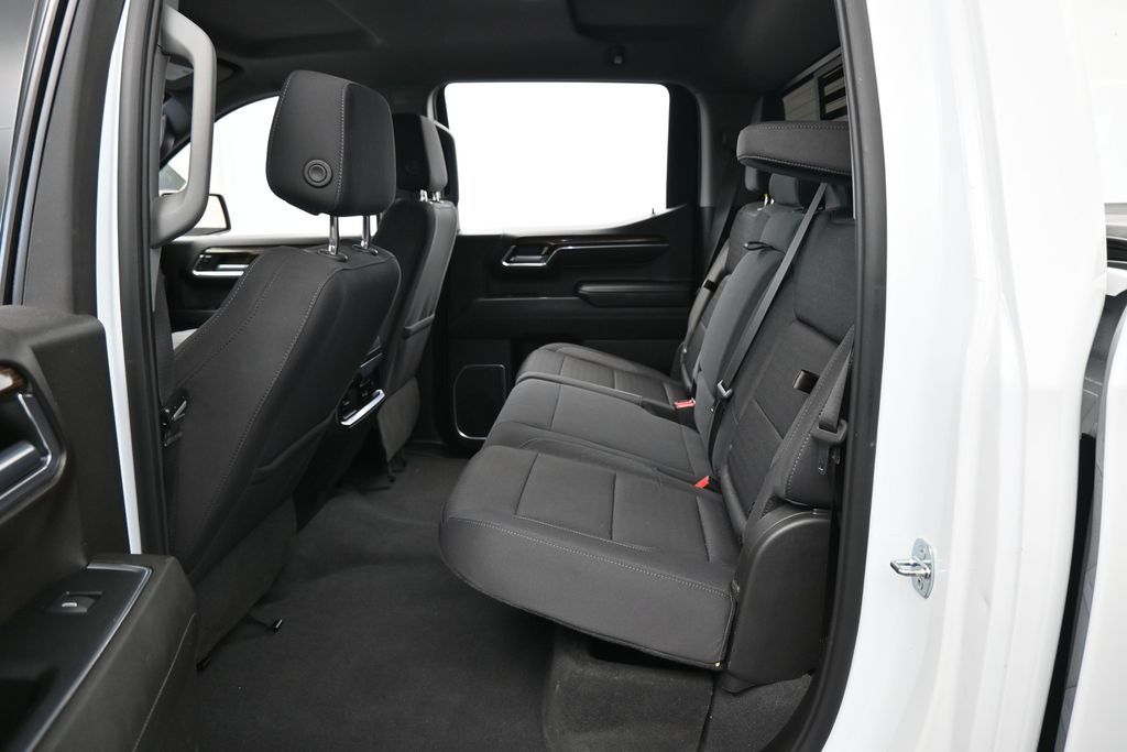 Used 2023 Summit White GMC Elevation image 30
