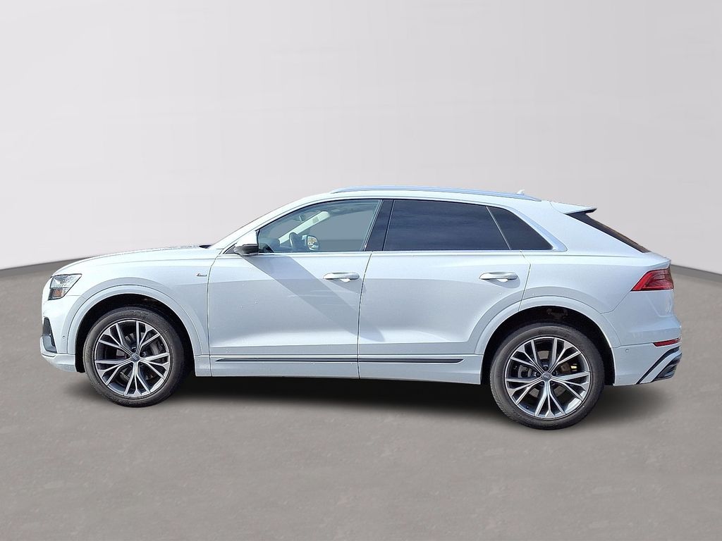 Thumbnail: 2020 Audi Q8 - 7