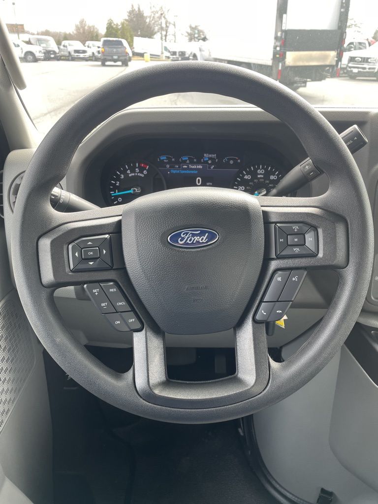 2026 Ford E-450 Cutaway 