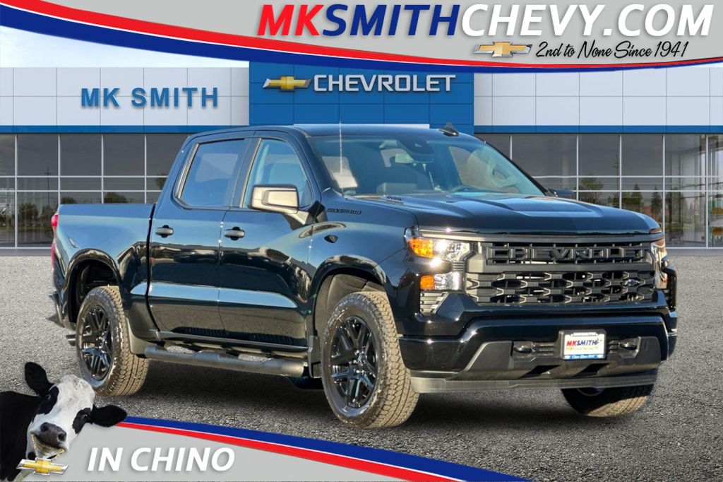 2026 Chevrolet Silverado 1500 Custom Crew Cab RWD
