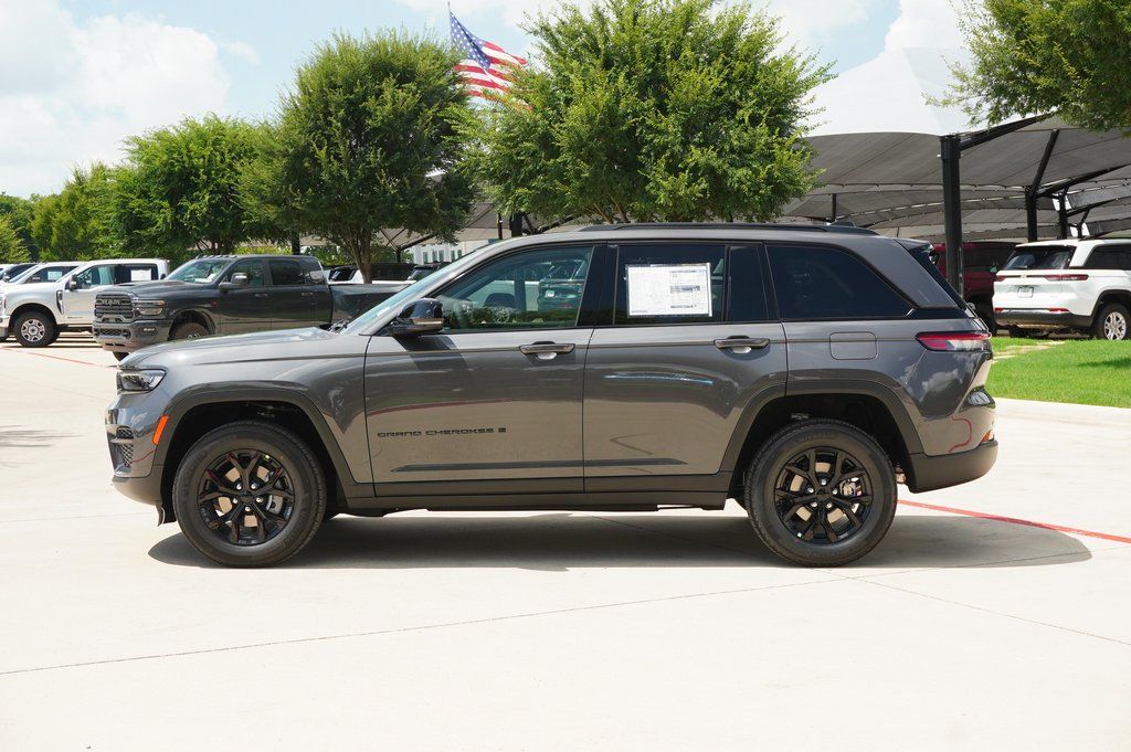 New Car 2025 Jeep Grand Cherokee  Altitude X For Sale Under $50,000 In Weatherford, Texas