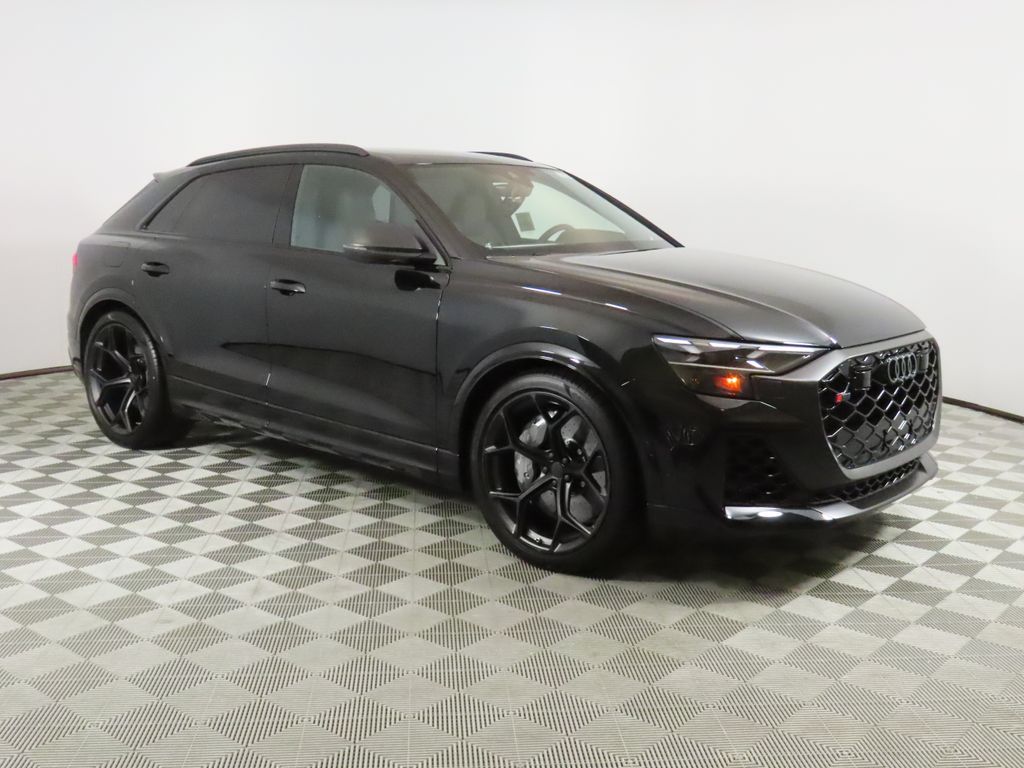Thumbnail: 2026 Audi RS Q8 - 7