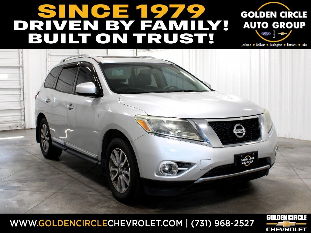 Brilliant Silver 2014 Nissan Pathfinder SUV / Crossover Four-Wheel Drive Continuously Variable Transmission