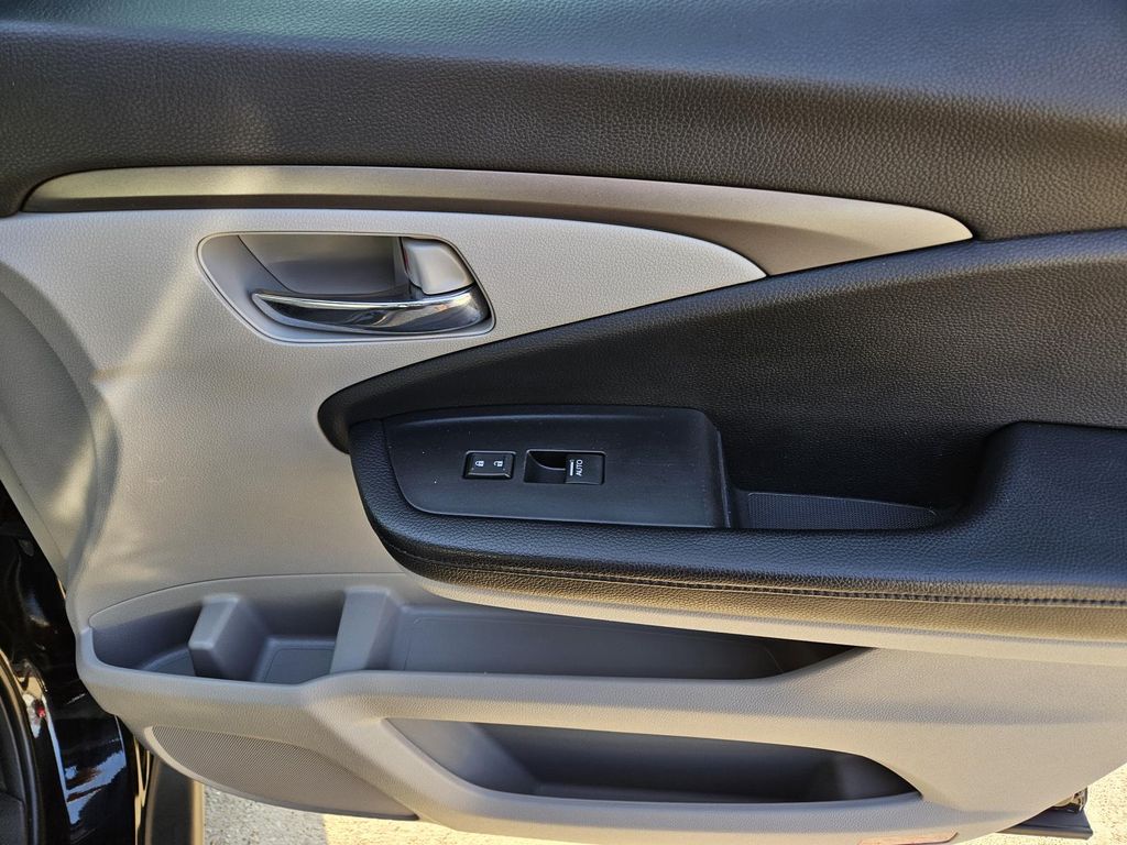 used 2020 Honda Pilot car, priced at $16,700