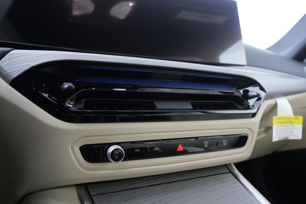2025 BMW i4 eDrive40 22