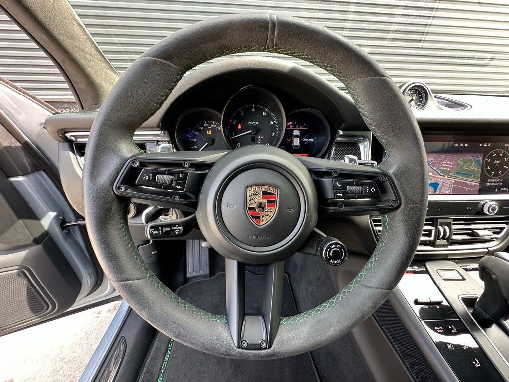 2023 Porsche Macan GTS 18