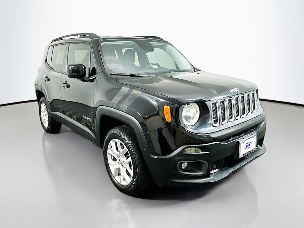 Thumbnail: 2016 Jeep Renegade - 3