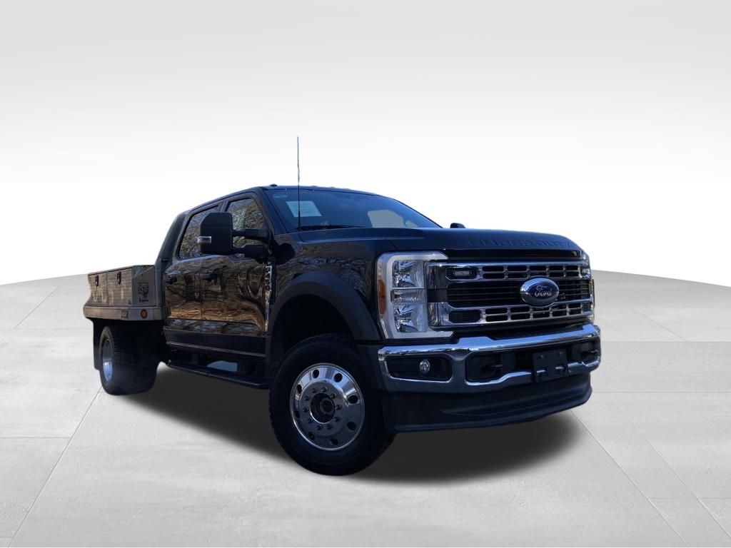2023 Ford F-450 Chassis XLT