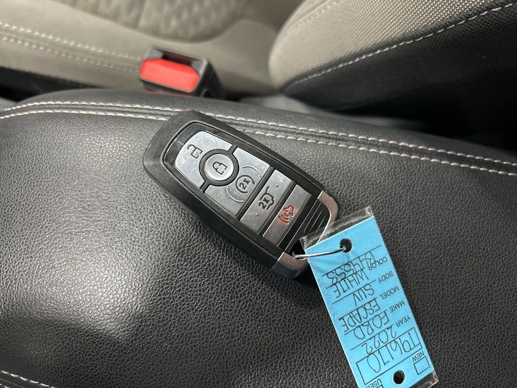 used 2022 Ford Escape car, priced at $19,913