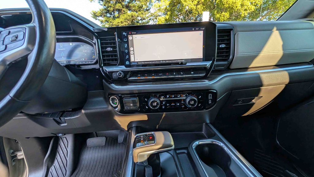 Used 2022 Chevrolet Silverado 1500 LT Trail Boss 4D Crew Cab