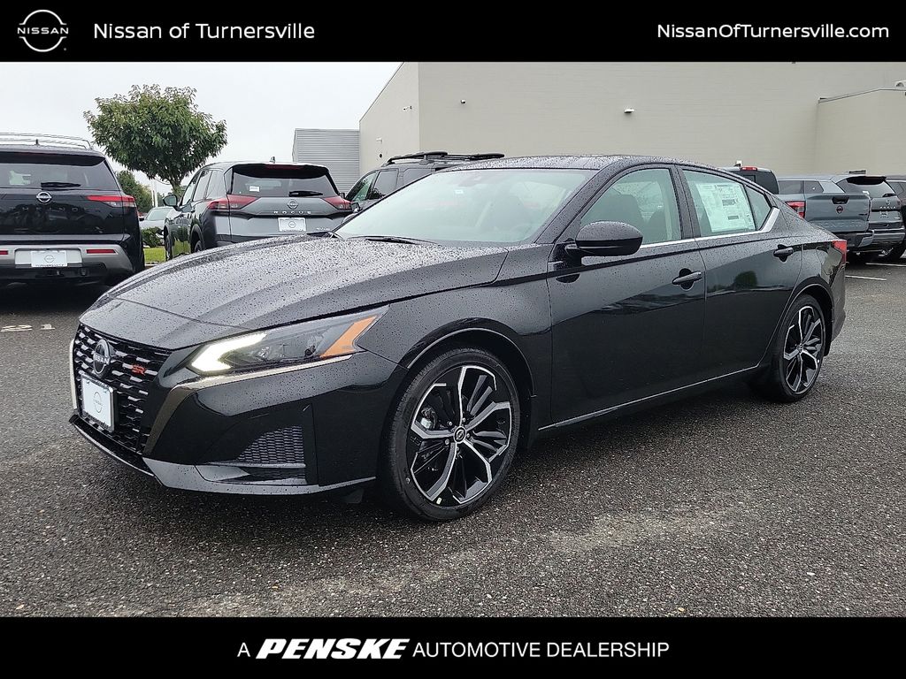 Thumbnail: 2025 Nissan Altima - 1