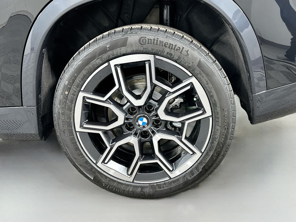 Thumbnail: 2026 BMW X1 - 23