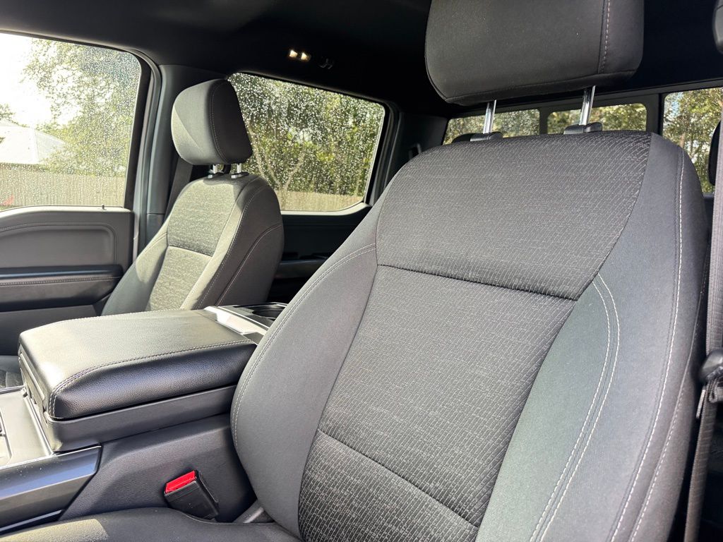 2022 Ford F-150 XLT photo 34