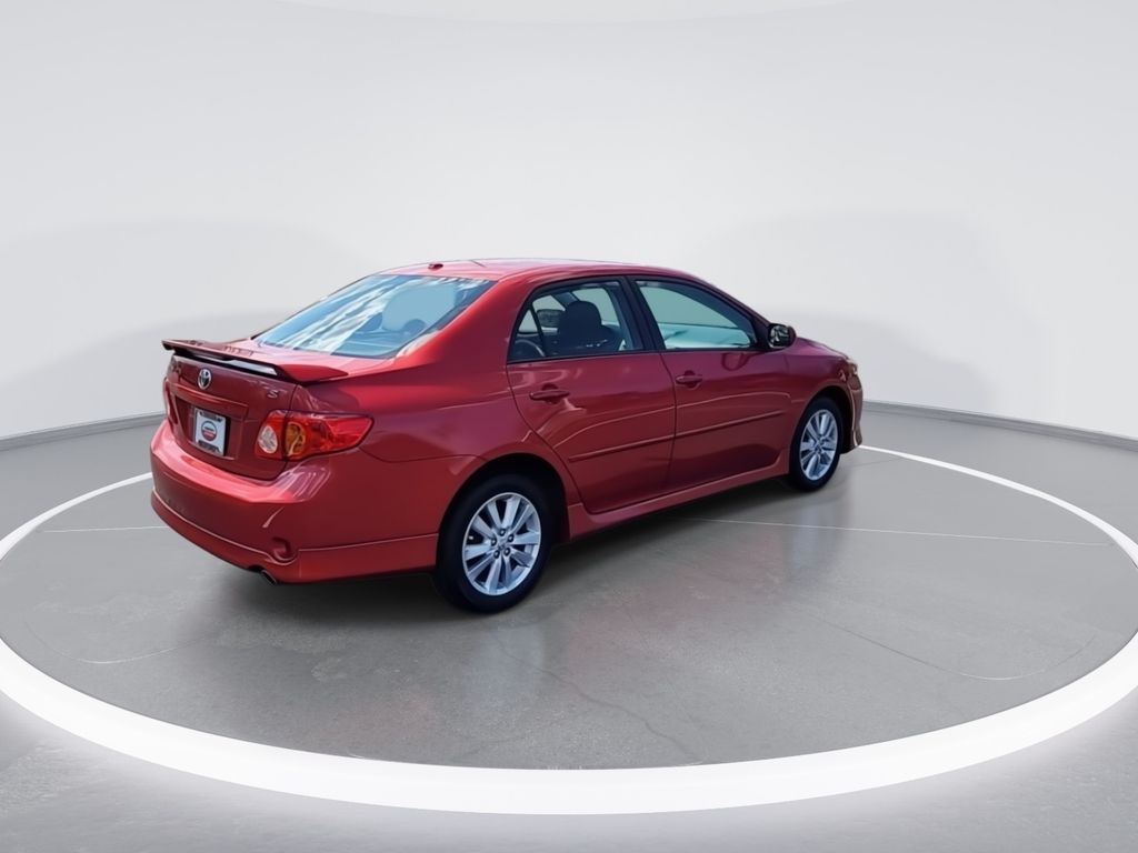 2010 Toyota Corolla S 8