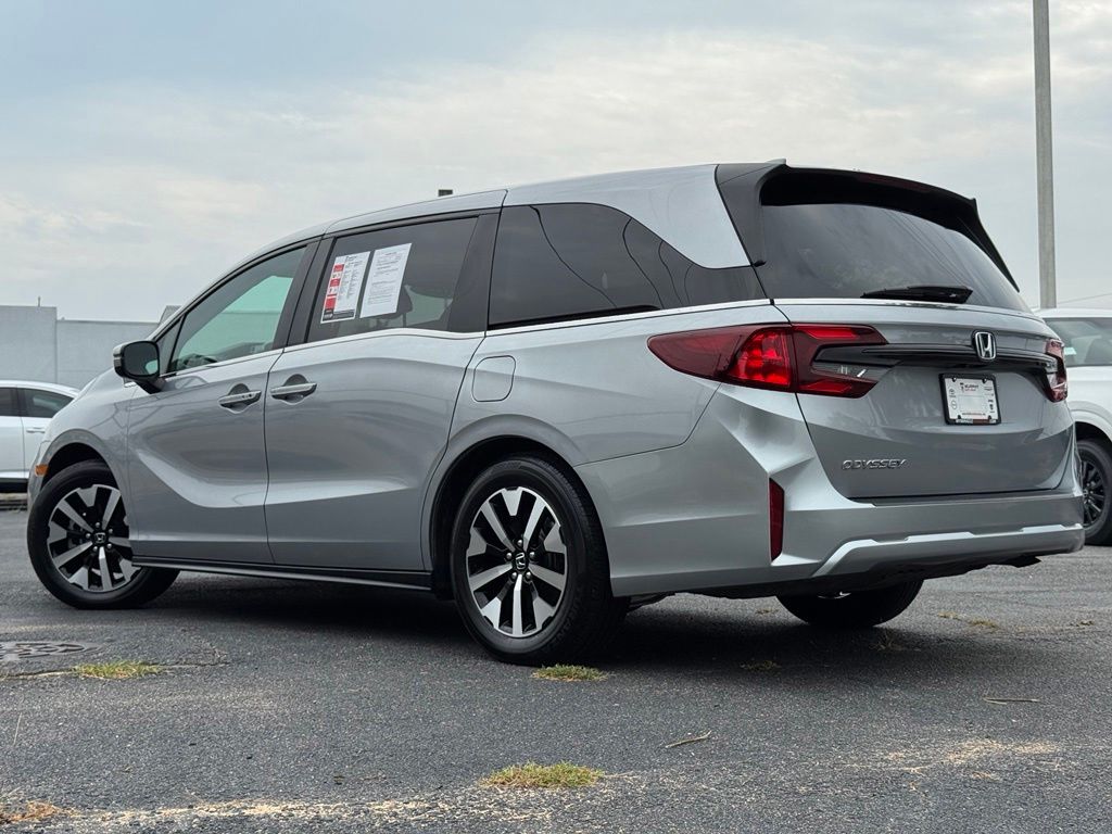 Used 2025 Honda Odyssey Van