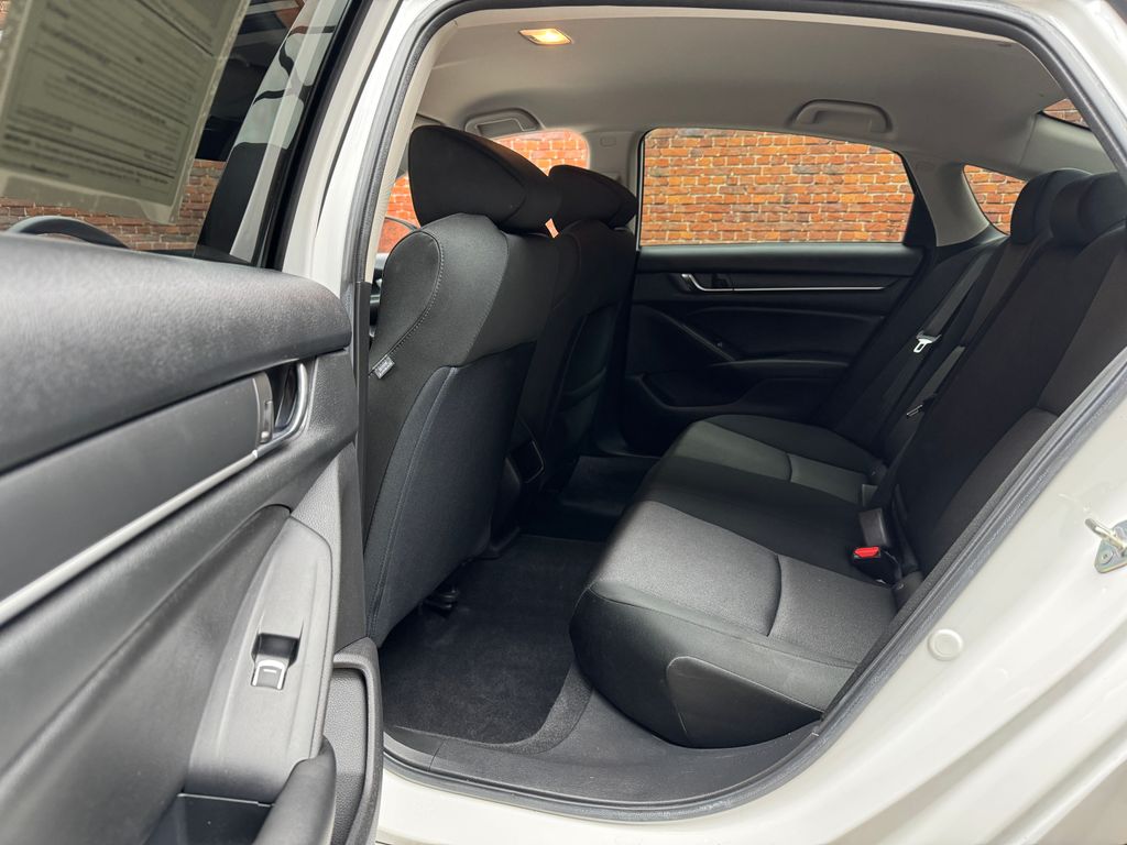 Used 2020 White Honda LX image 23