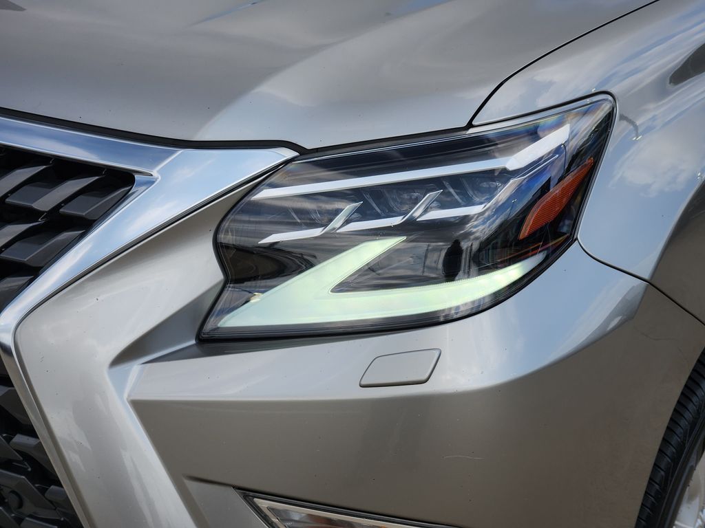 2021 Lexus GX 460 Silver at Community Toyota