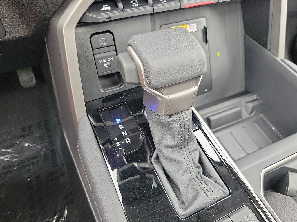 2025 Toyota Tundra Limited 9