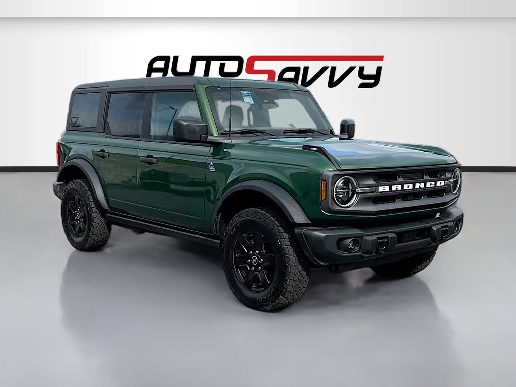 2024 Ford Bronco Black Diamond Mid (322A) 4x4's photo