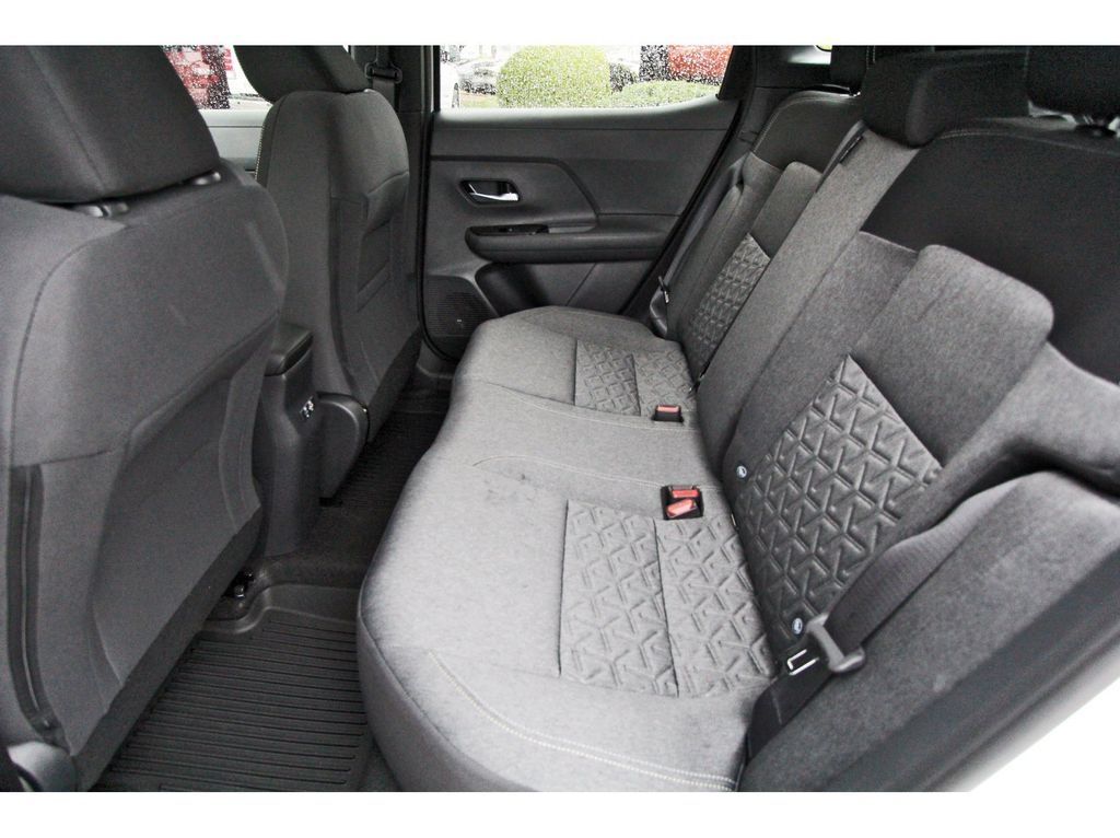 2026 Nissan Kicks SV - 6