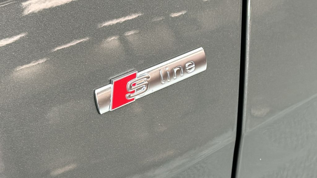 2025 Audi A6  11