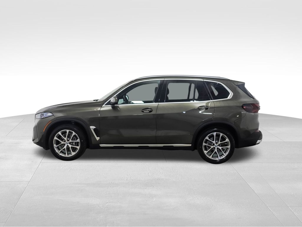 Thumbnail: 2026 BMW X5 - 2