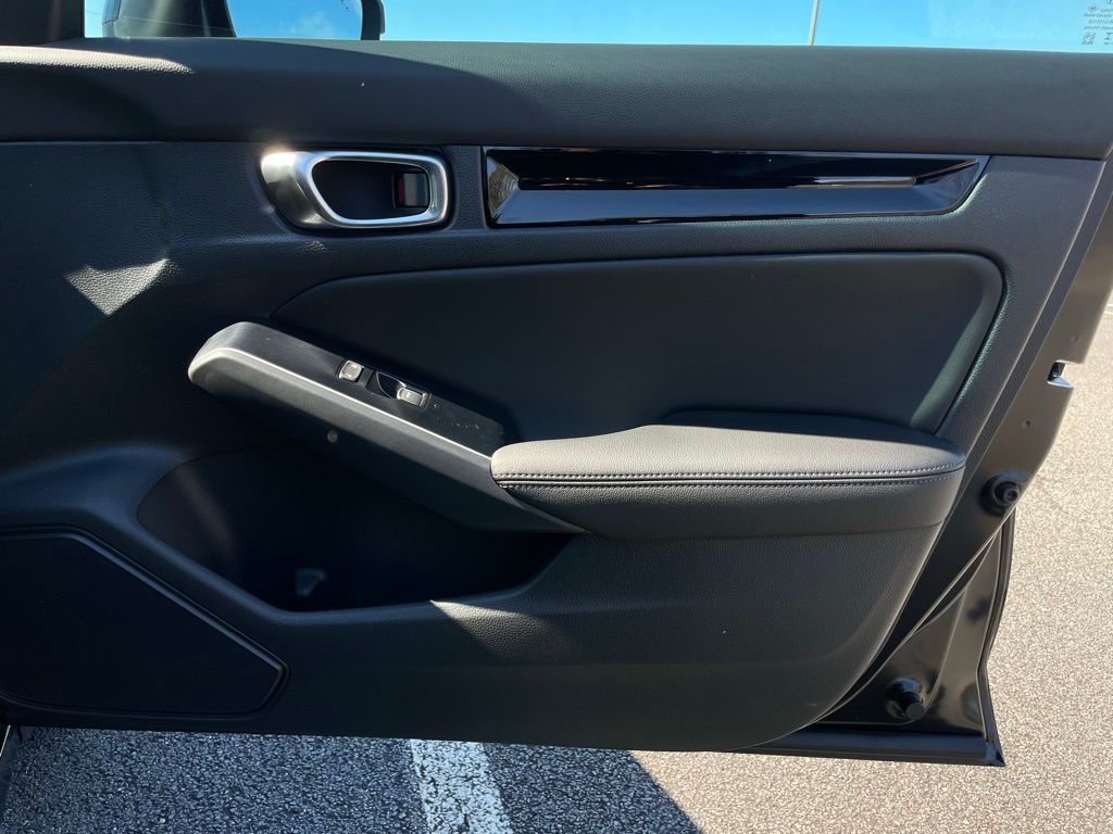 Thumbnail: 2026 Honda Civic - 30