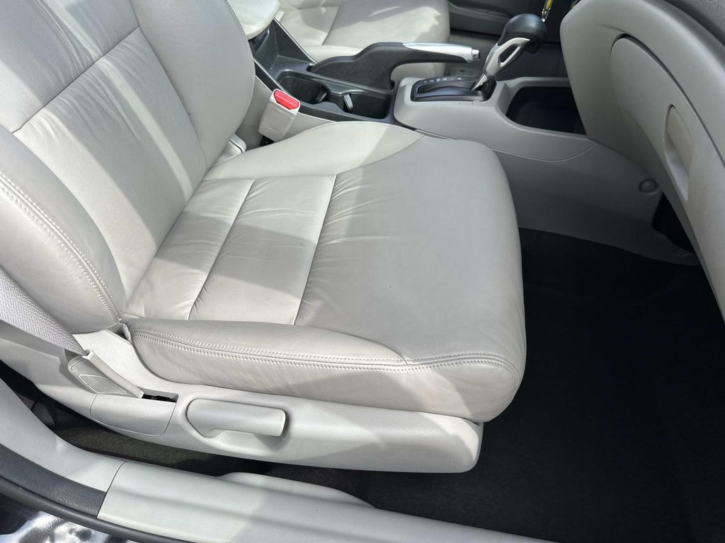 Thumbnail: 2012 Honda Civic - 22