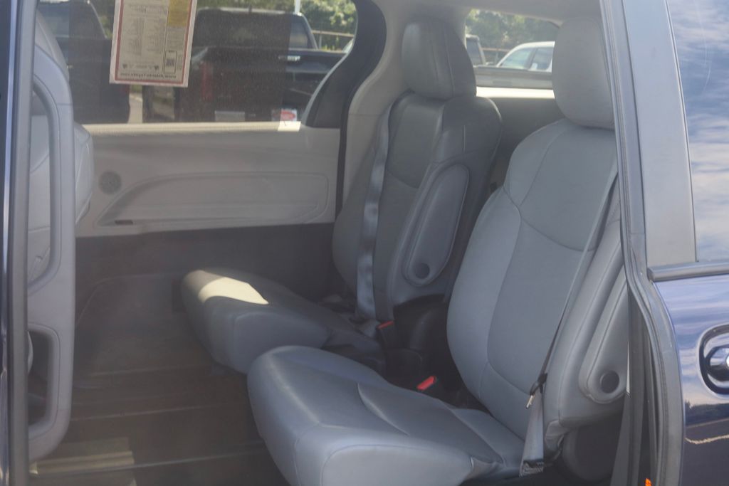 Used 2023 Toyota Sienna Van