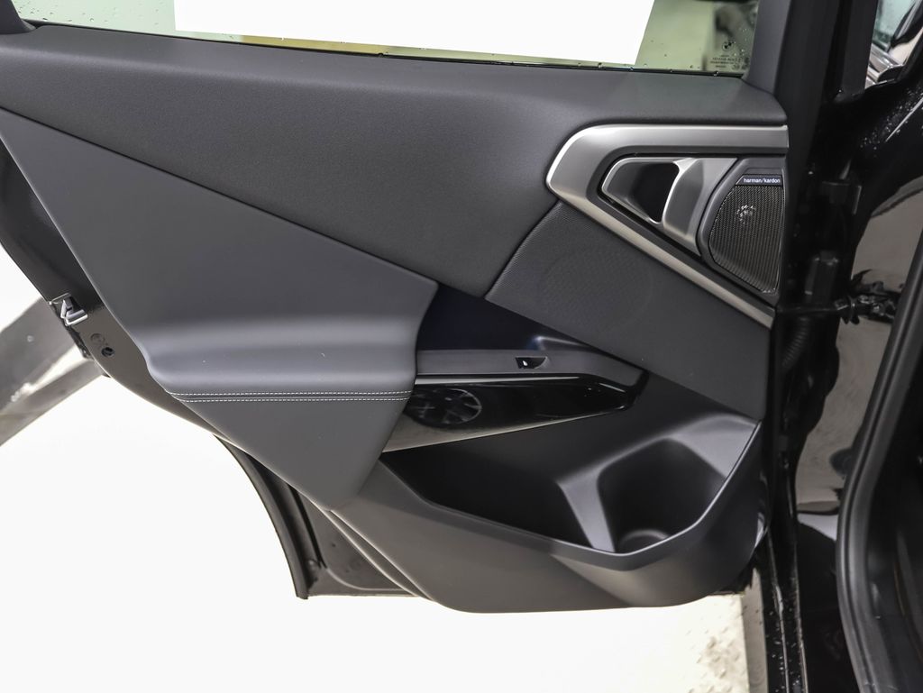 Thumbnail: 2026 BMW X3 - 19