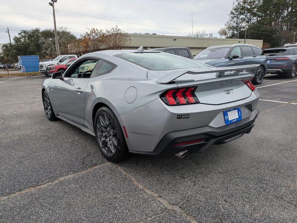 2025 Ford Mustang GT Fastback
